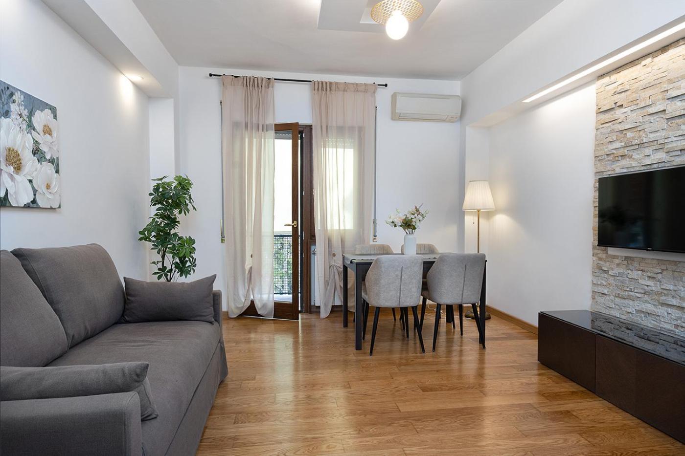 La Vie Est Belle - Garbatella 2 Apartment *